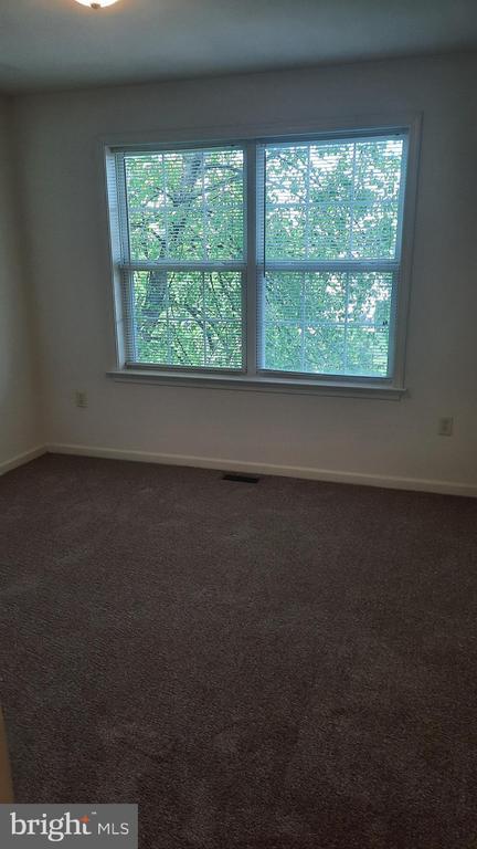 Building Photo - 325 Antilles Court