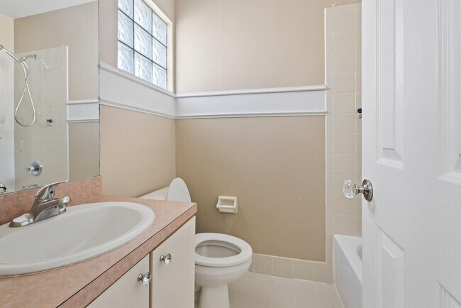 Building Photo - 3471 NW 112th Ave