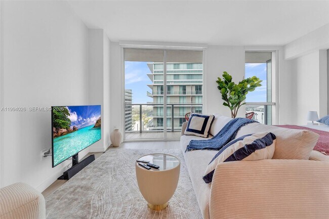 Building Photo - 1100 S Miami Ave