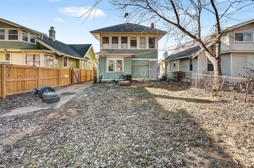 Building Photo - 4119 Montgall Ave