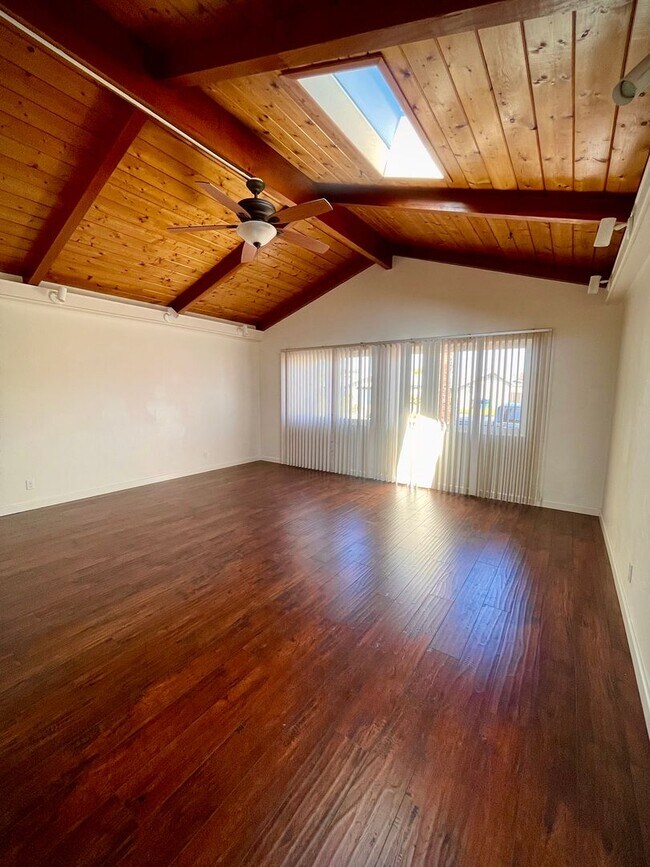 Building Photo - Clairemont-San Diego 3BR with Pool