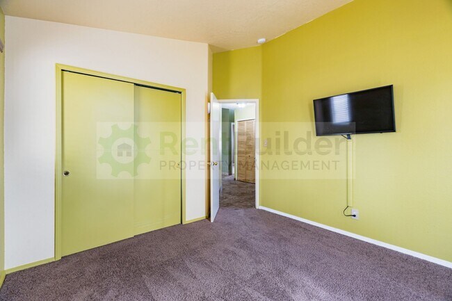 Building Photo - CALL US TODAY AT (505) 892-4400 TO SCHEDULE A CONVENIENT IN-PERSON SHOWING