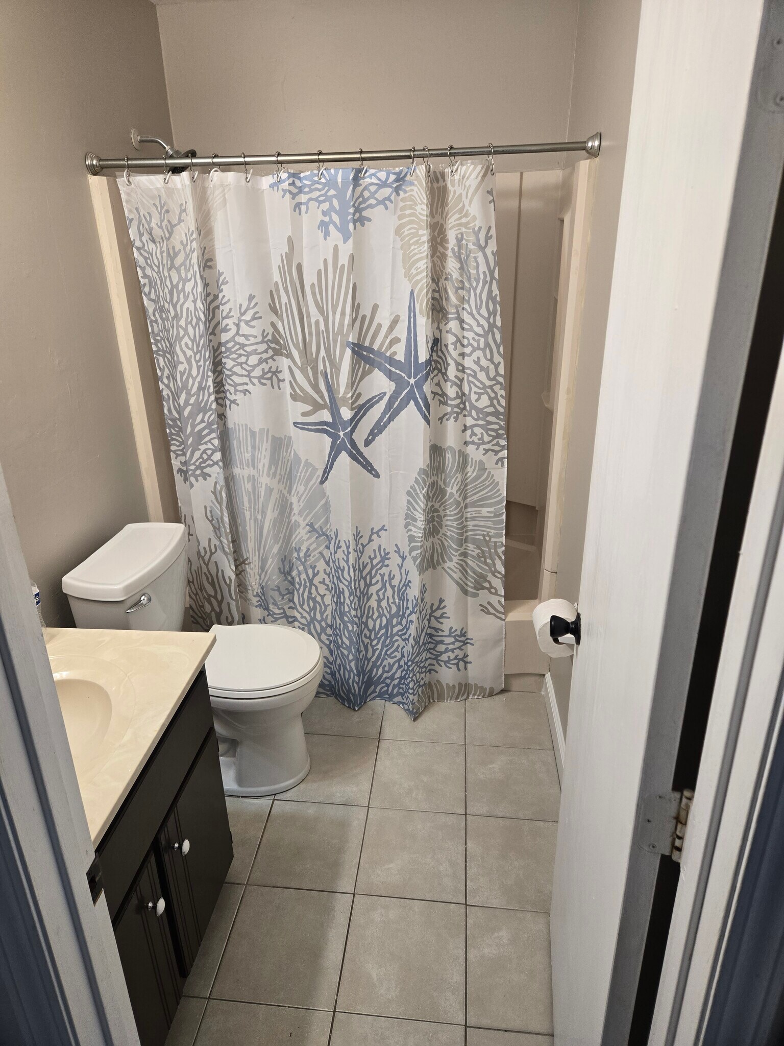 Building Photo - 685 Boca Raton Dr