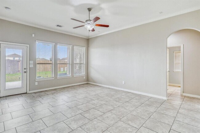 Building Photo - 3515 Cactus Field Ln