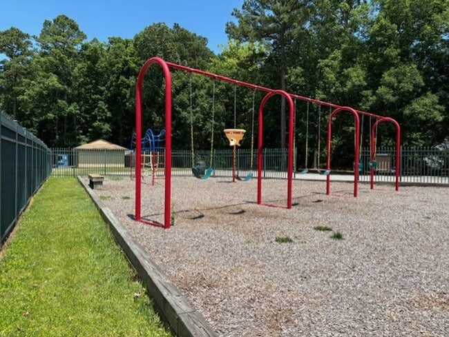 Building Photo - Sonoma Wods