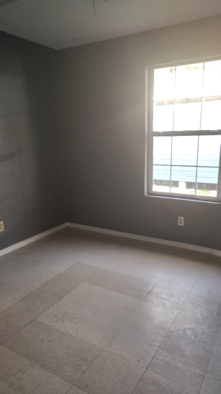 Building Photo - 119-119 W Lee St