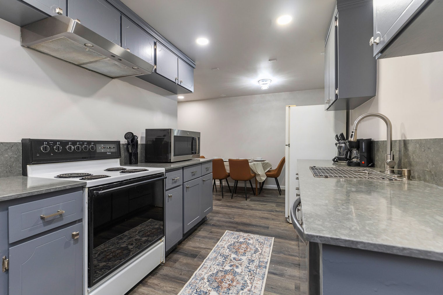 Building Photo - 19122 3rd Dr SE