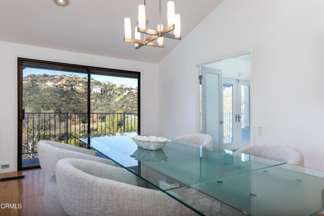 Building Photo - 363 Patrician Way