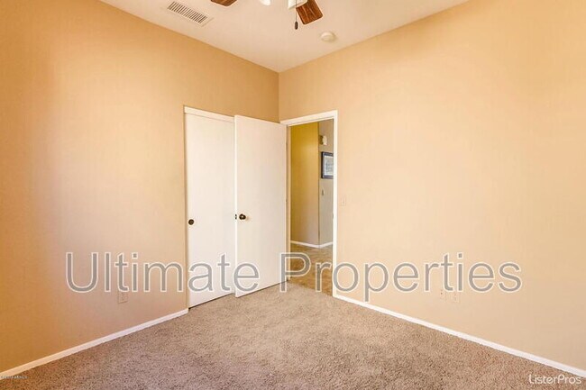 Building Photo - 17023 W Bridlington Ln