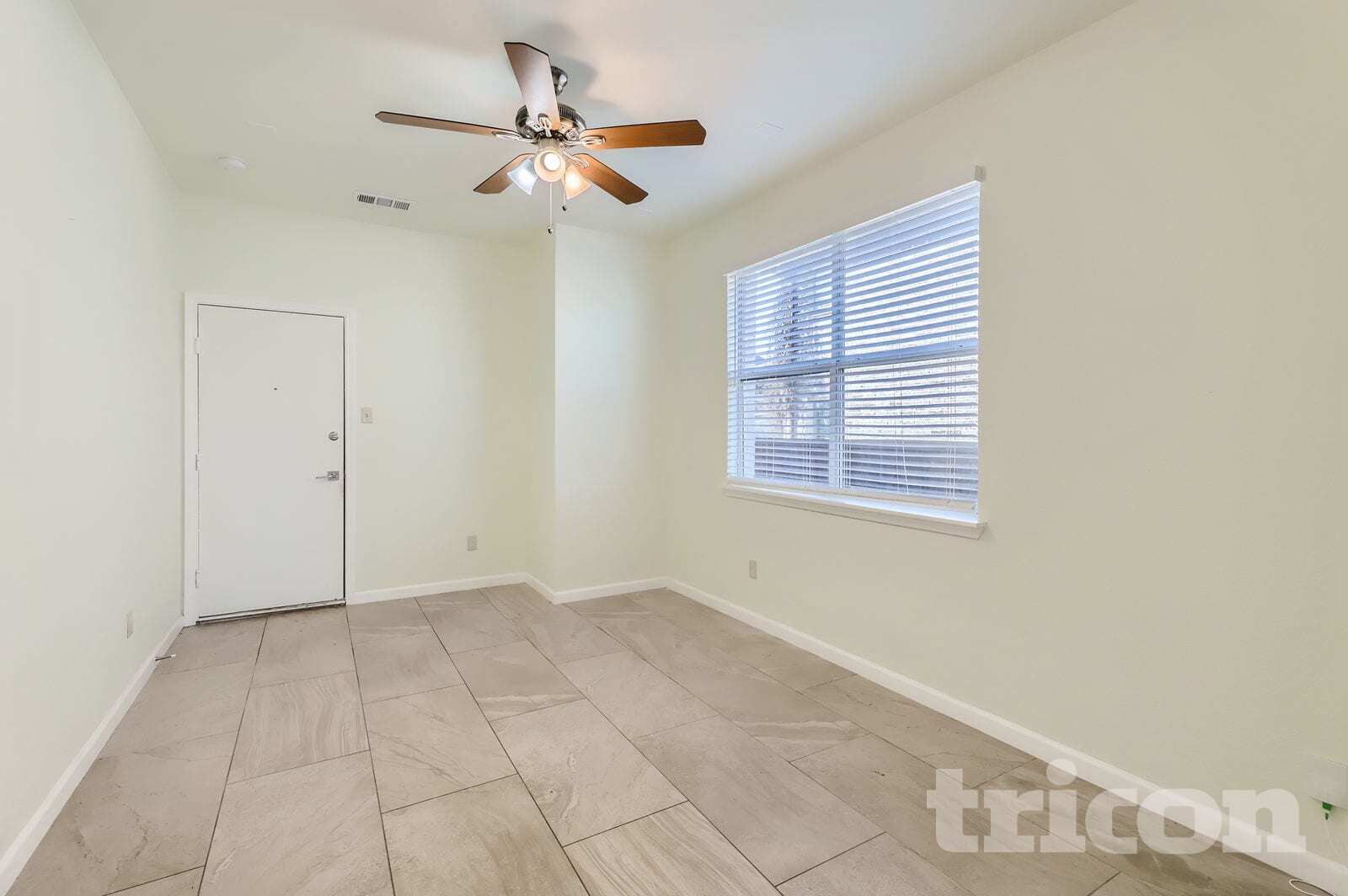 Building Photo - 12069 Brownwood Dr