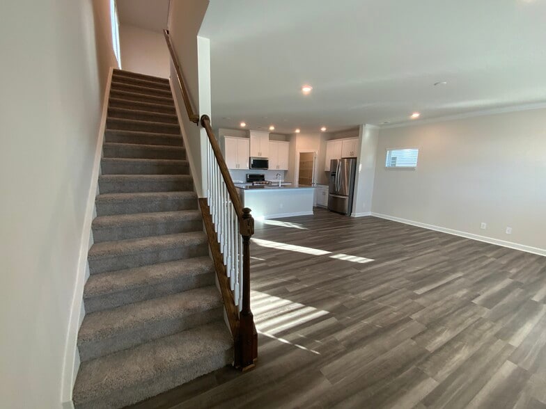 Building Photo - 12408 Larue Ln