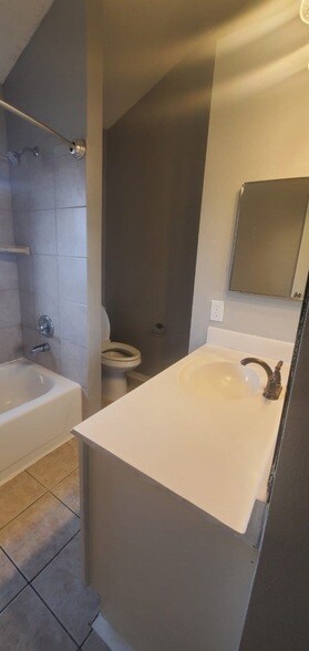 Building Photo - 11315 Lands End Cir