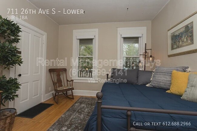 Building Photo - 711 26th Ave S
