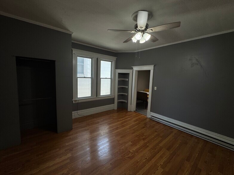 Building Photo - 312 Cobun Ave
