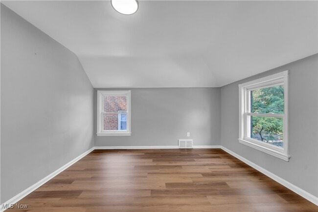 Building Photo - 20716 Kenyon Dr
