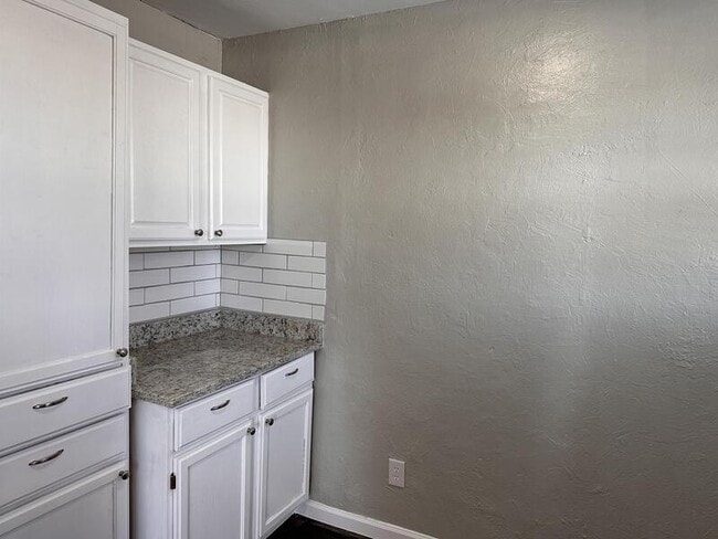 Building Photo - 503 Egret Ln