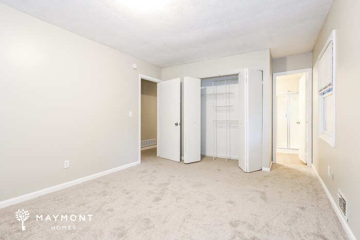 Building Photo - 10822 Mallard Dr