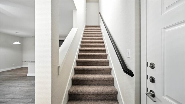 Building Photo - 719 Gristmill Dr