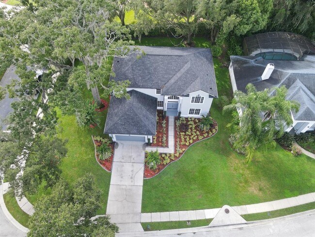 Building Photo - 687 Statenville Ct