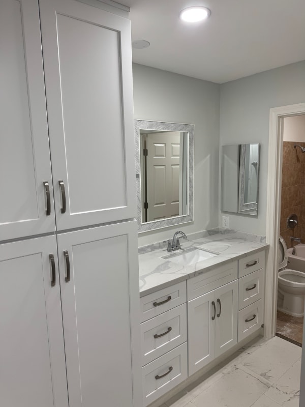 Building Photo - 5808 Tujunga Ave