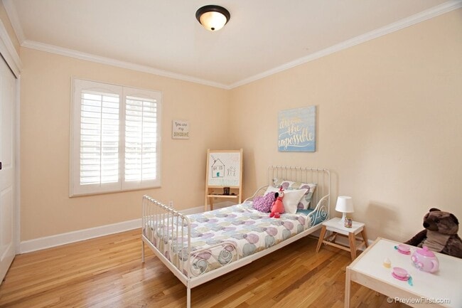 Building Photo - Upgraded Spanish Charmer in Talmadge