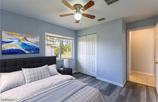 Building Photo - 4716 1st St SW