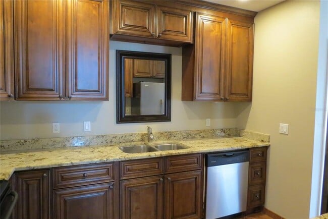 Building Photo - 11521 Innfields Dr