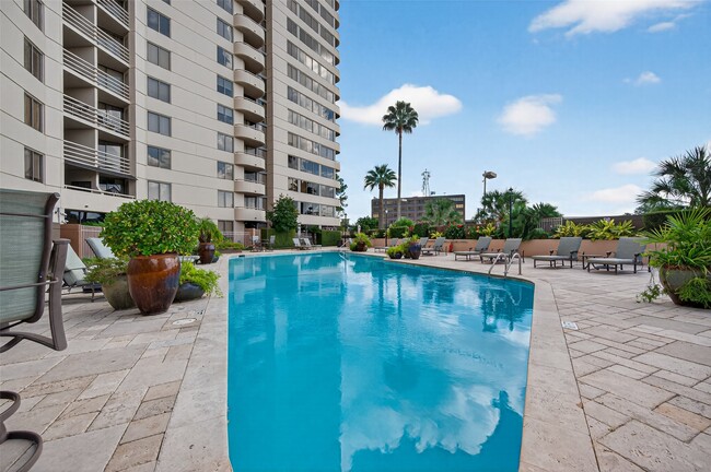 Building Photo - 3525 Sage Rd