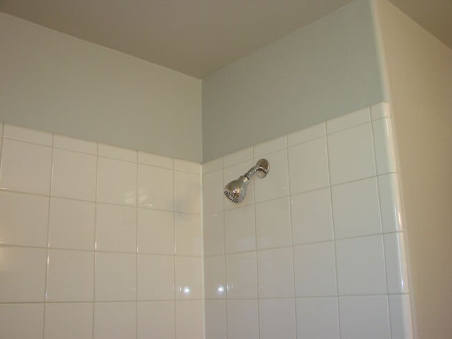 Building Photo - 815 Cravens St