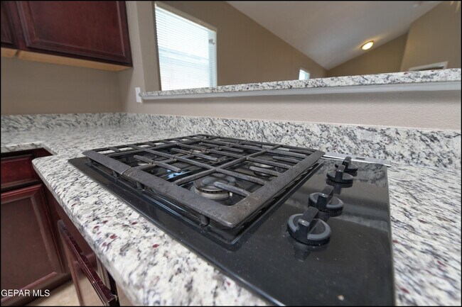 Building Photo - 6617 Berringer St