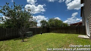 Building Photo - 2607 Bluff Cross