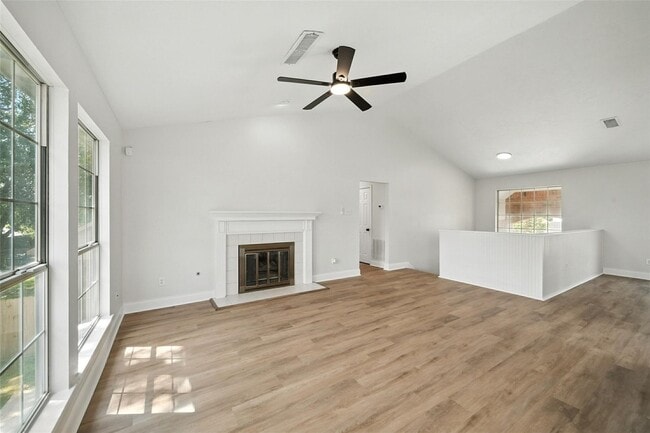 Building Photo - 14827 Carolina Falls Ln