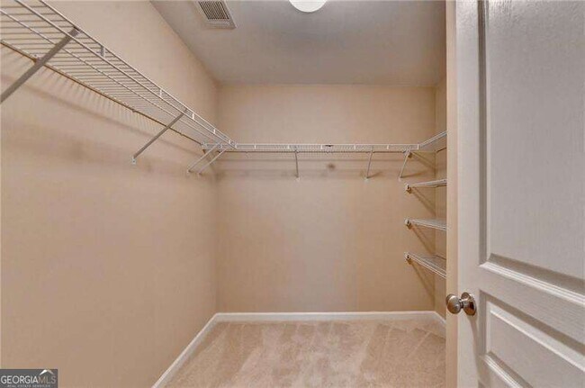 Building Photo - 4228 Woods Creek Ln