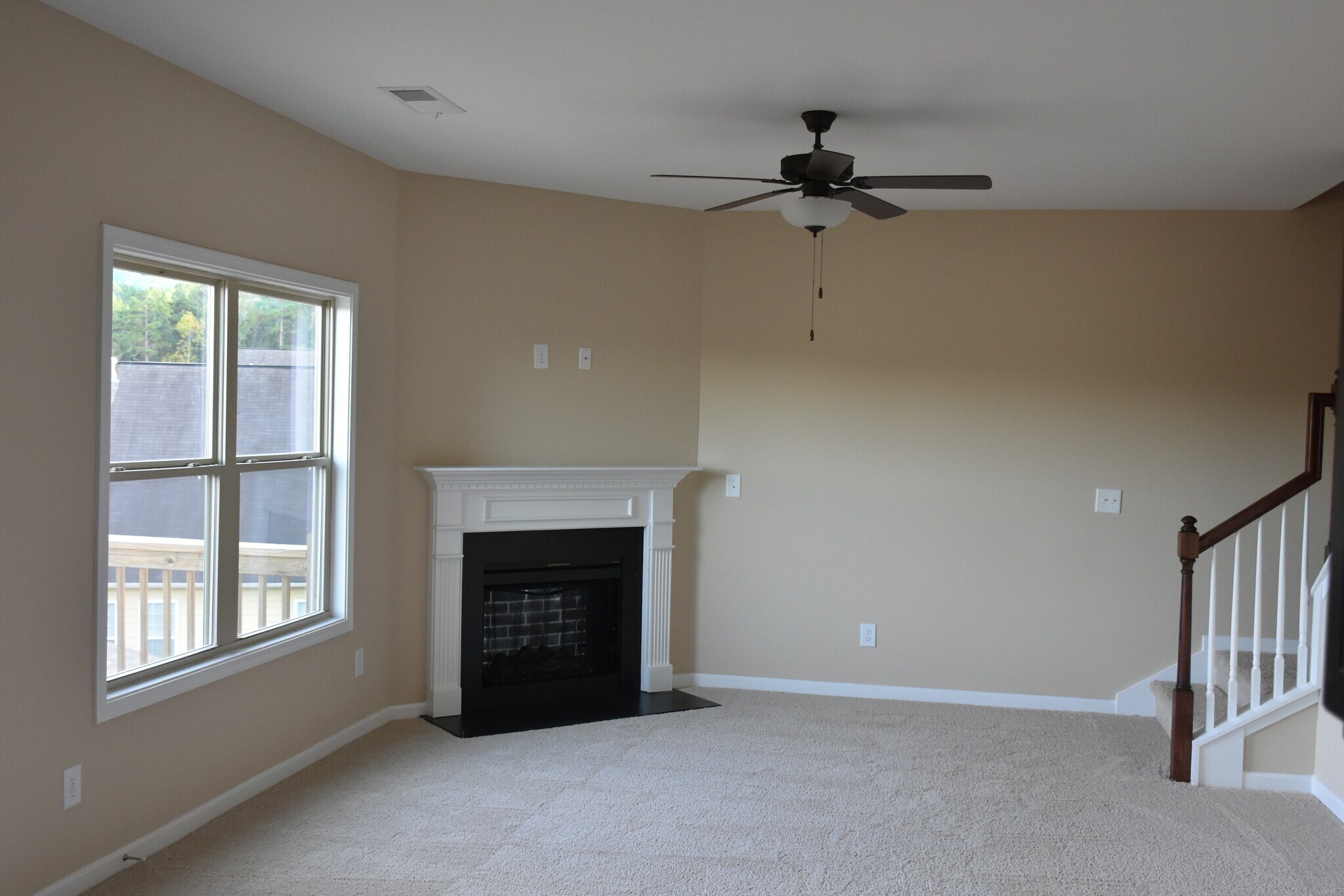 Great room - 545 Tuscan Cove