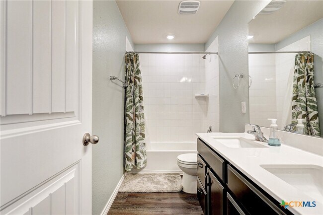 Building Photo - 4305 Abergavenny Dr