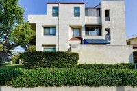 Building Photo - 747 E California Blvd