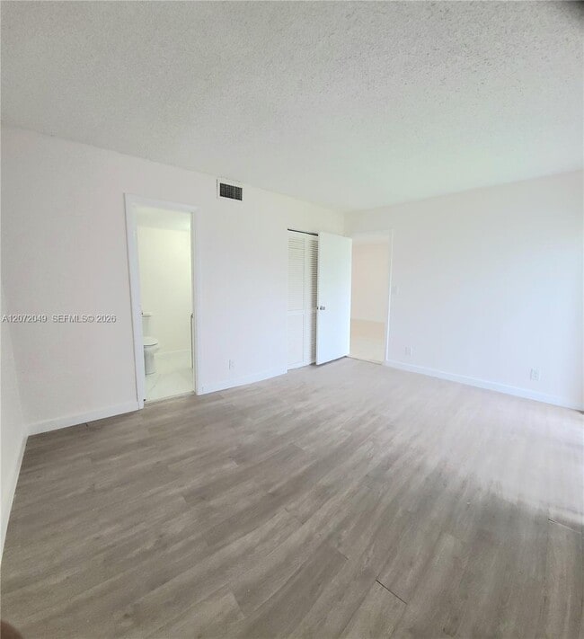 Building Photo - 8620 N Sherman Cir