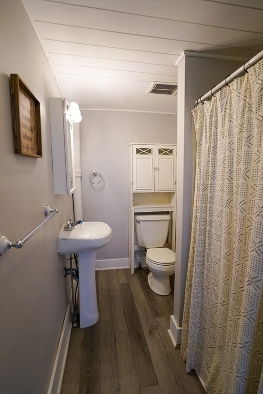 Building Photo - 6 Pleasant St