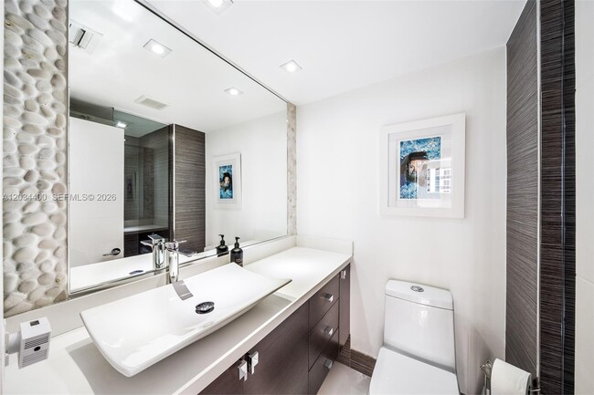 Building Photo - 4779 Collins Ave