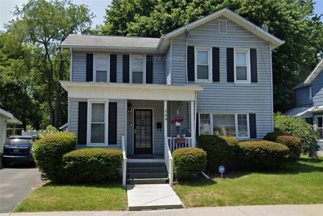 Primary Photo - 544 S Main St