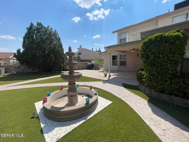 Building Photo - 808 Merriman Dr