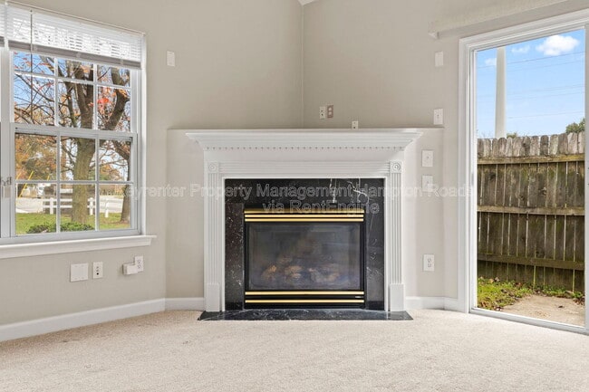 Building Photo - 5129 Maracas Arch