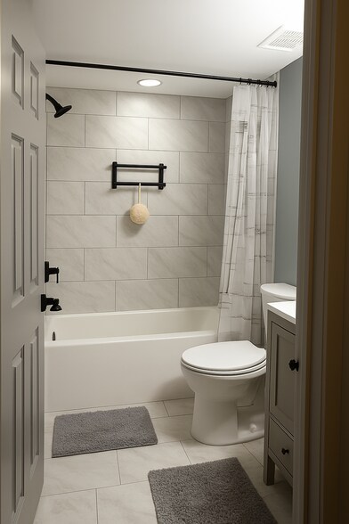 Building Photo - 4808 Moorland Ln