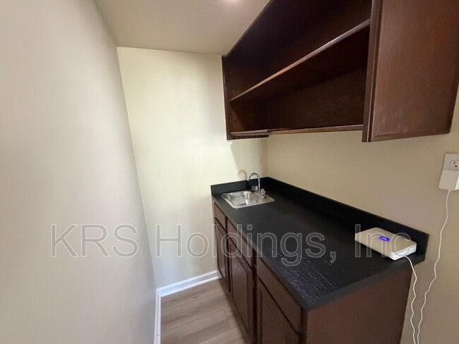 Building Photo - 917 Timber Creek Pl