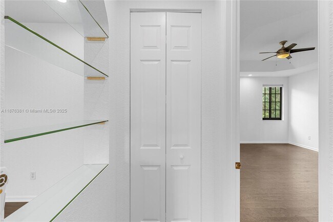 Building Photo - 1559 Passion Vine Cir