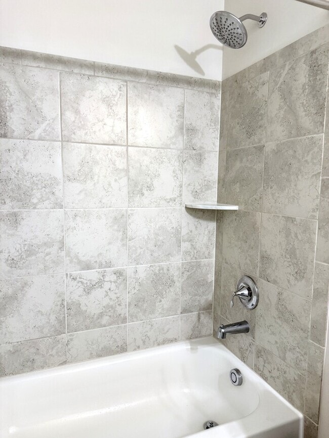 Building Photo - 3817 Drayton Ct
