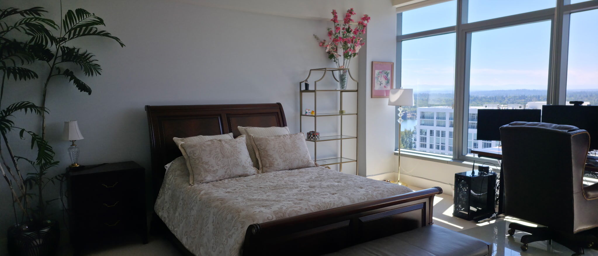 main bedroom - 3601 S River Pky