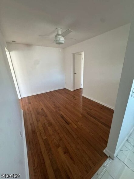 Building Photo - 1007 Unicorn Way