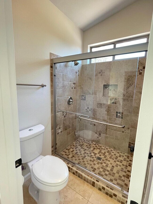 Building Photo - 3536 W Spirit Ln