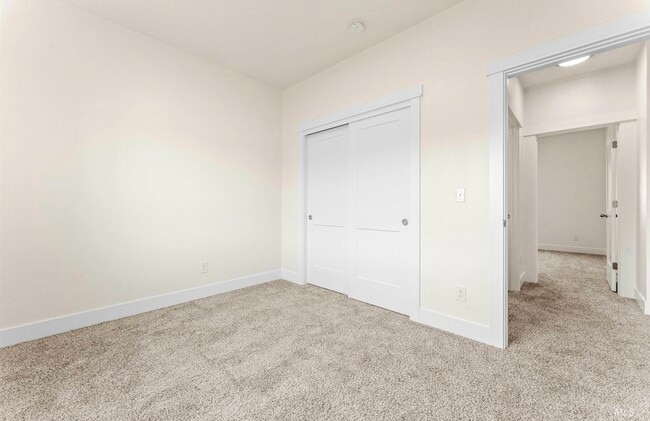 Building Photo - 1771 Regency Way